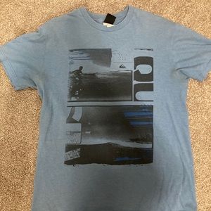 Quicksilver t-shirt